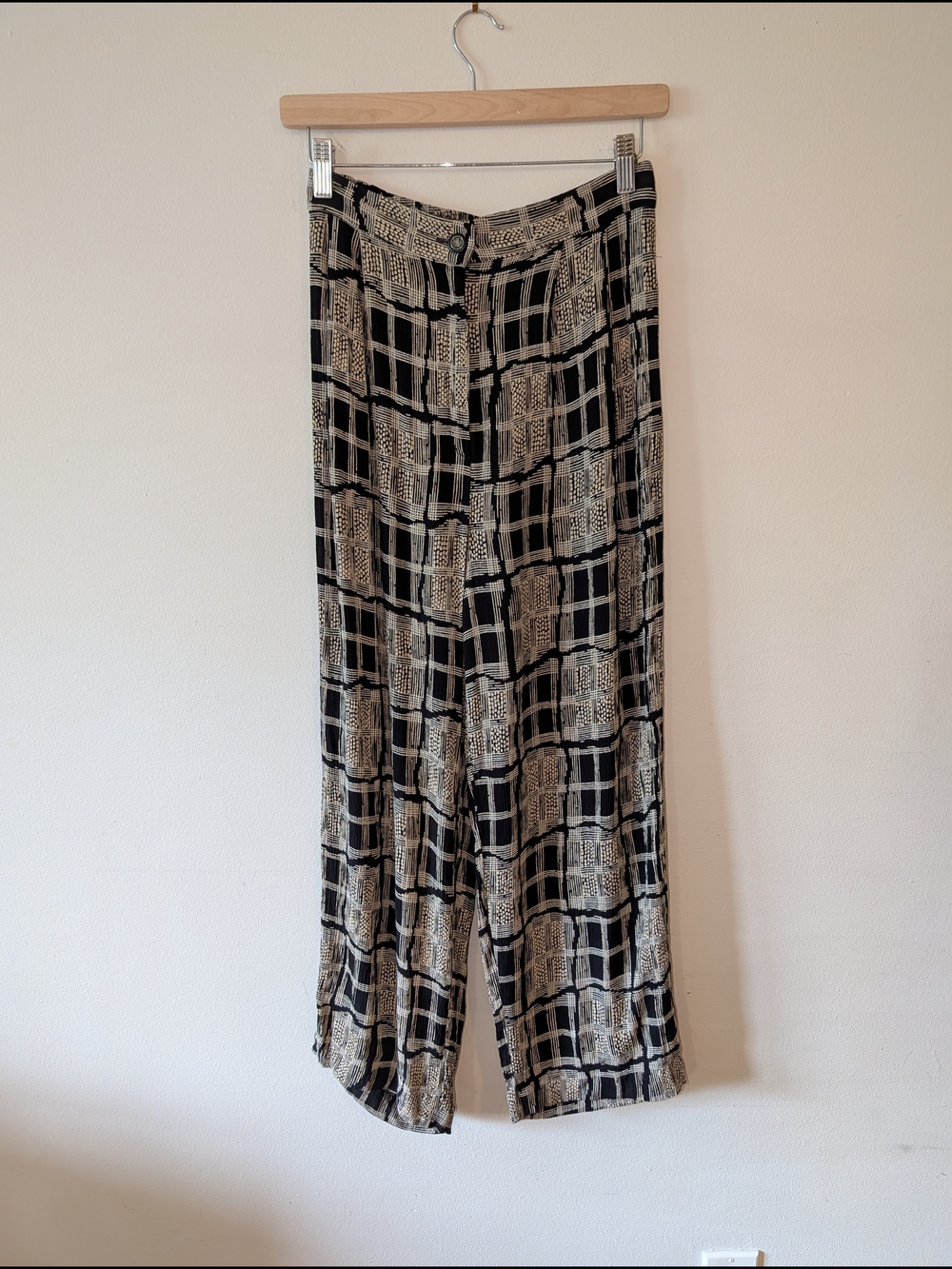 Vintage Black and Cream Patterned Wide-Leg Pants Cropped Pant